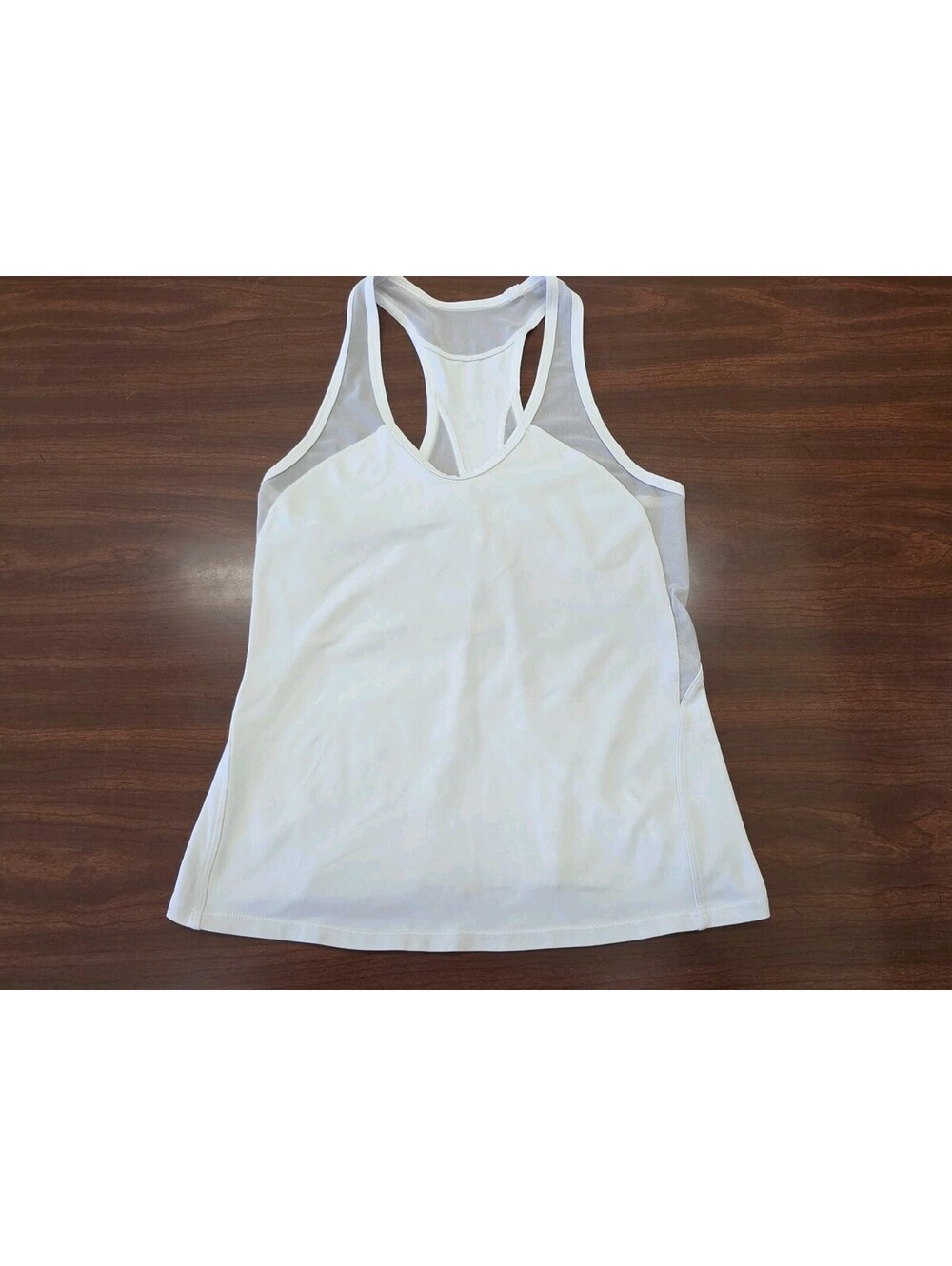 Lululemon White Racerback Tank Top Mesh Panel Yoga SZ 6 Quiet Luxury Athleisure